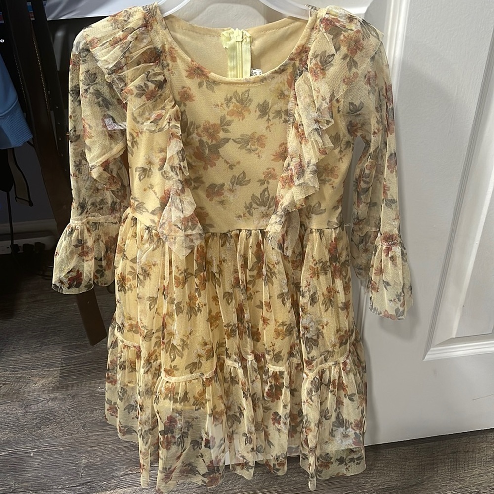 Lovely dress for girls